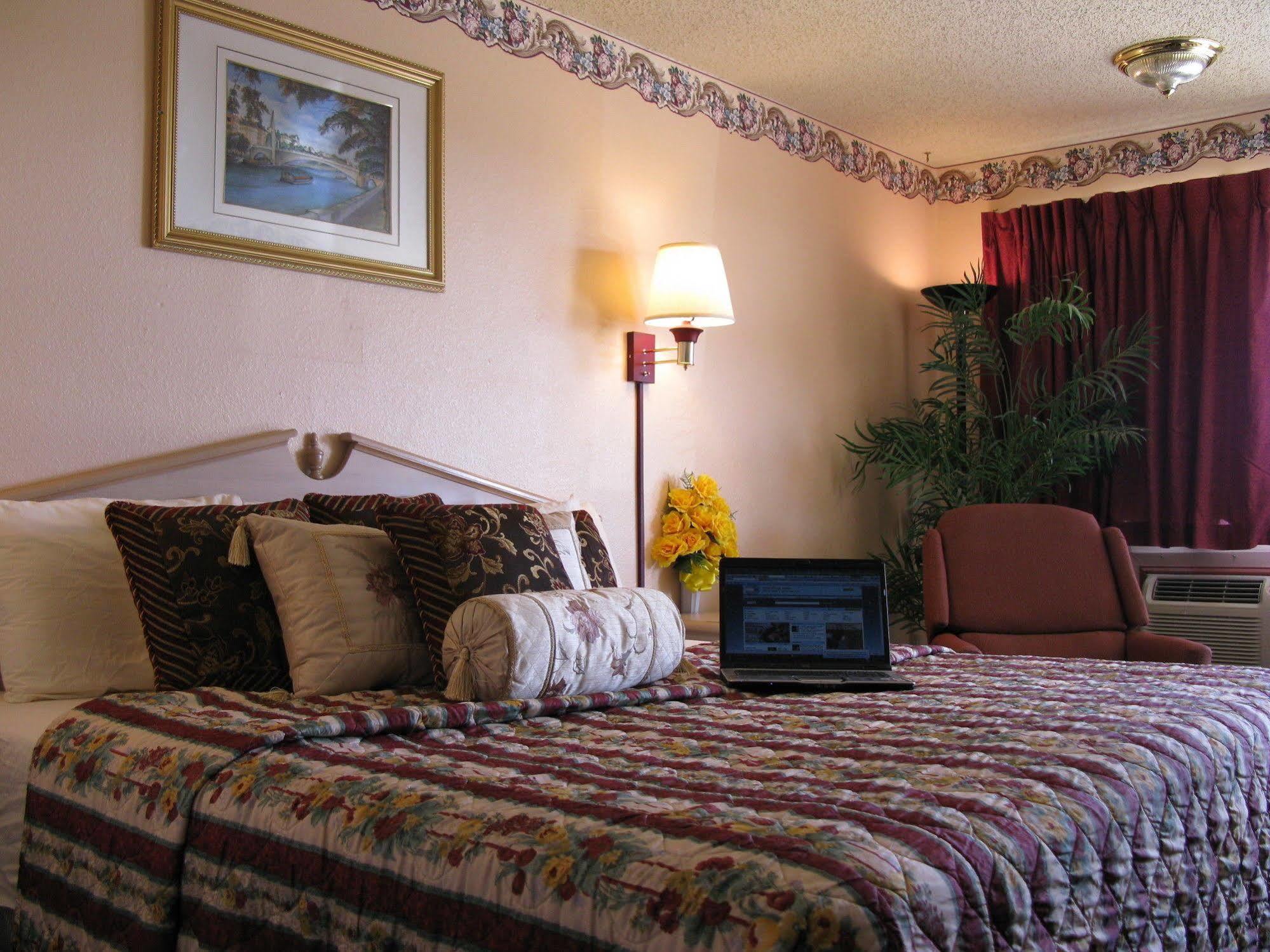 Seminole Inn Exteriör bild
